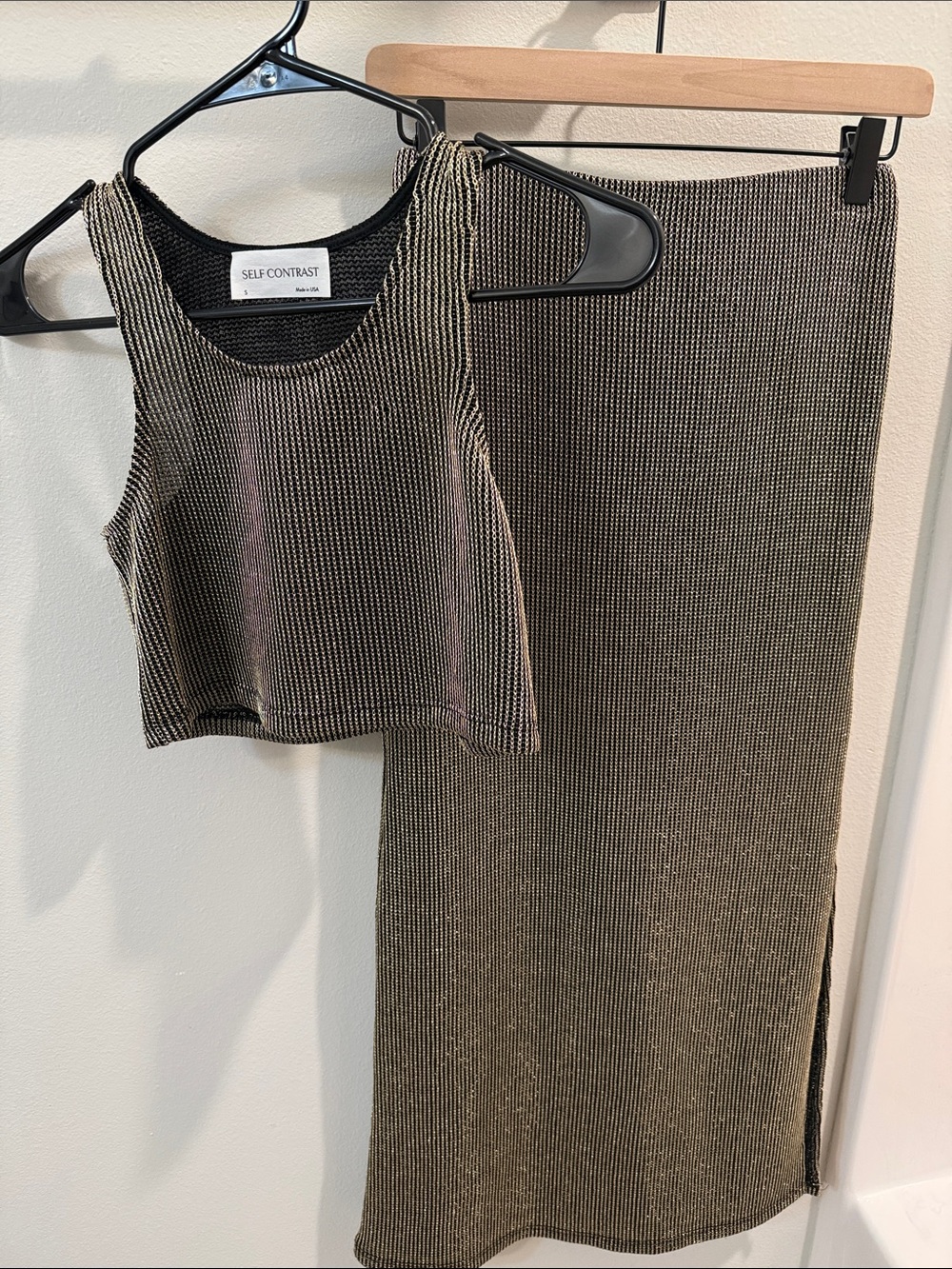 Self Contrast Women's Metallic Knit Maxi Skirt in Gold